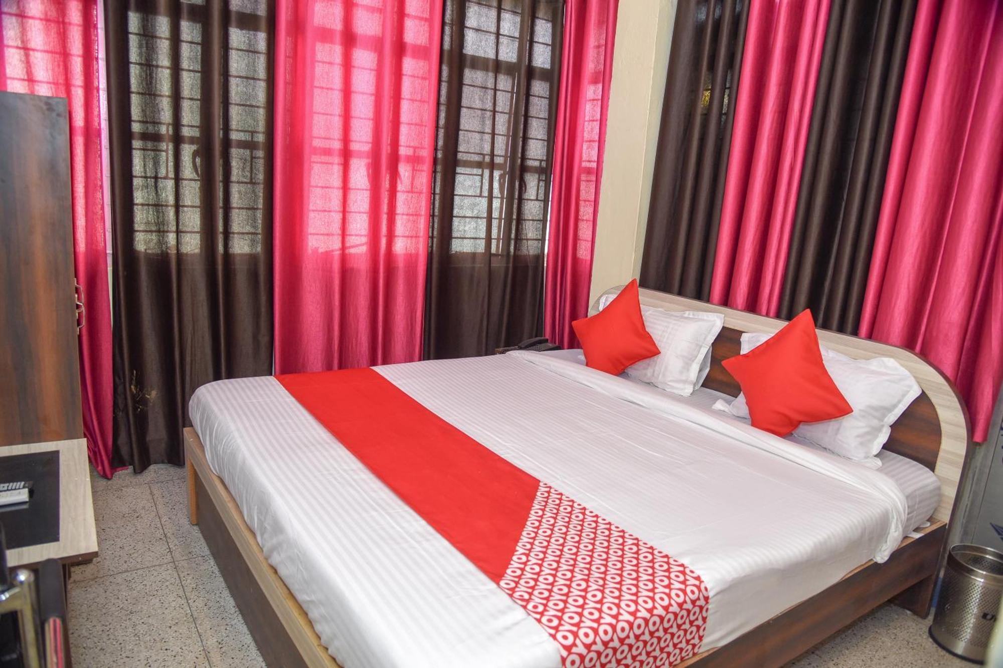 Hotel O Vibrant Inn Danapur Екстер'єр фото